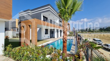 KUŞADASI DETACHED 5+1 LUXURIOUS VILLA WITH PRIVATE POOL...